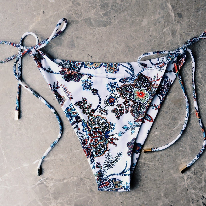 JO | Paisley String Bikini Bottom